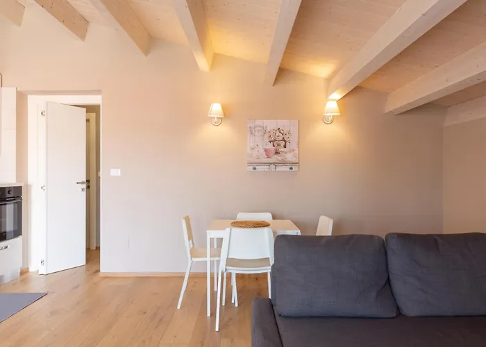 Paola Maison 4